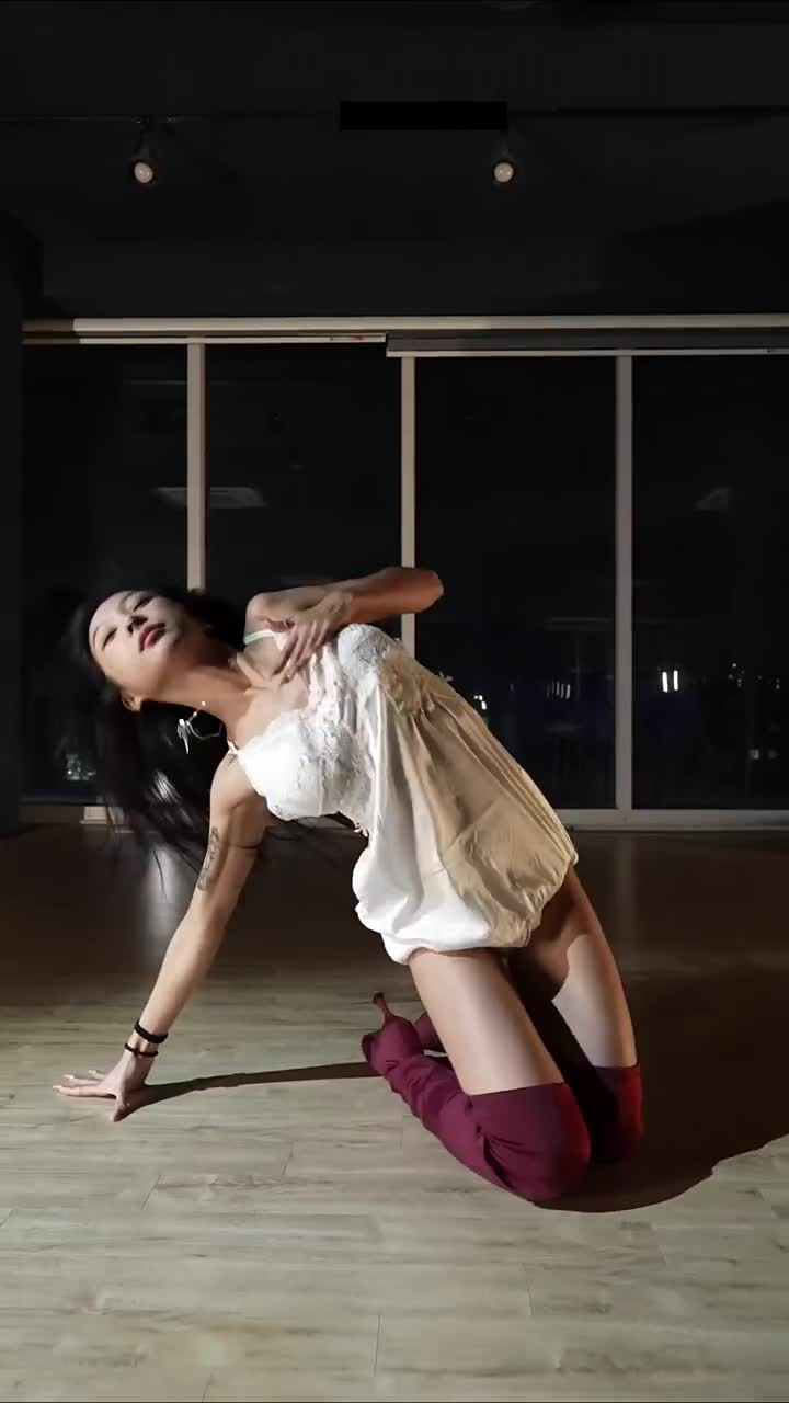 性感美女跳舞 腾讯网