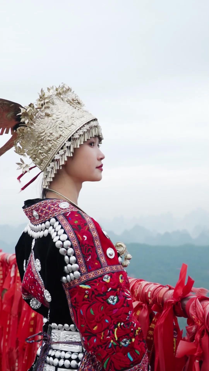 锦绣山河有多美,不如亲眼看看#落手秀民族服饰有多帅,#民族传统永不