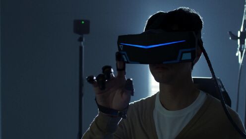 三体 汪淼史强登录三体游戏,进入全新世界_高清1080P在线观看平台_腾讯视频