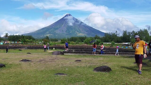 马荣火山Mayon Volcano 山脚下的风景