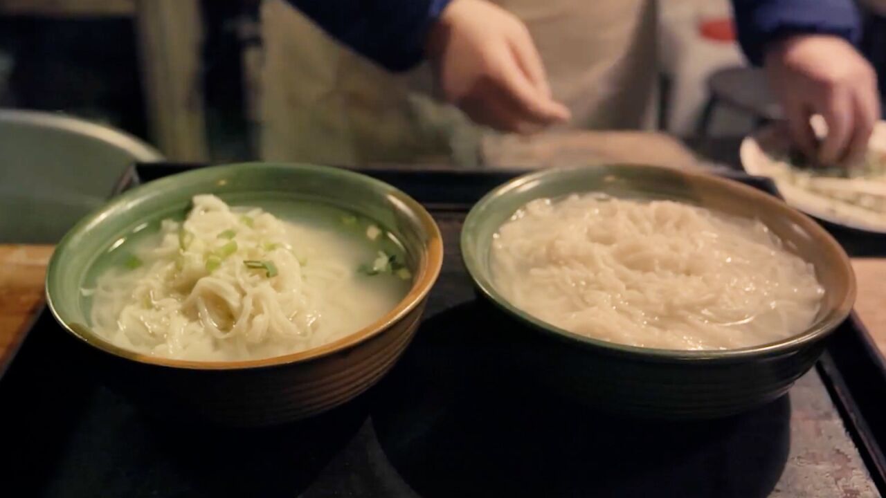 超感人微电影《一碗汤面》,原来温暖别人这么简单