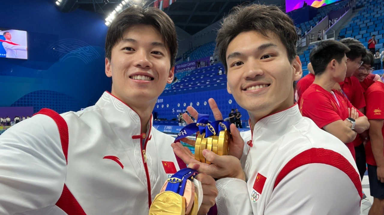 徐嘉余汪顺晒11枚奖牌,取名:九金沙场