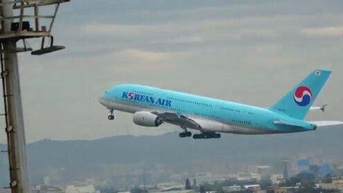 大韩航空客机发现一枚实弹：机上230人被紧急疏散 警方正在调查中
