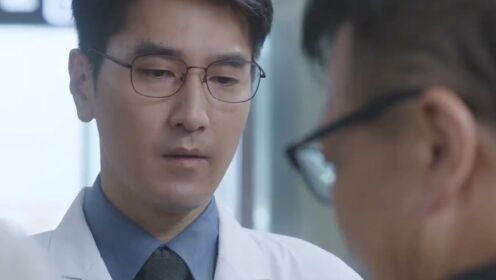 八零后嫉妒的男人，赵又廷刚上线饰演医生，就被患者一顿臭骂！