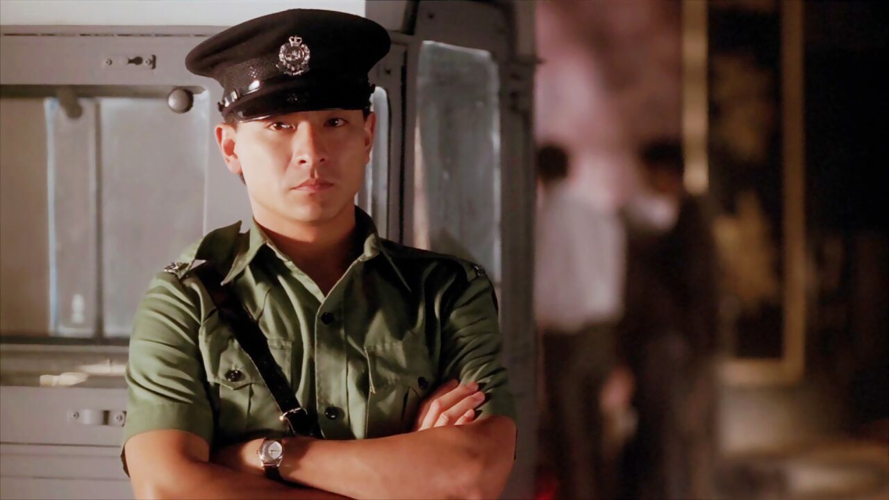 雷洛传:一个职场小白,如何变成5亿探长