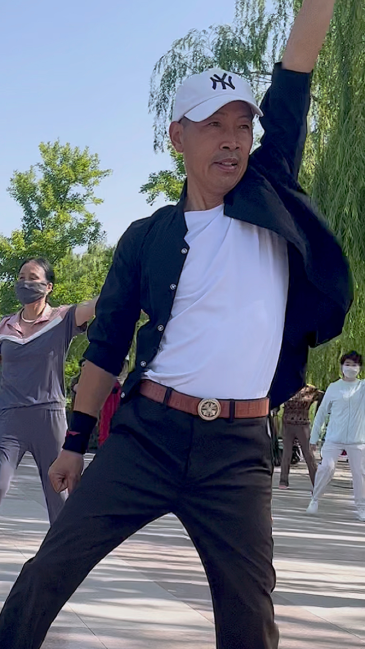 晨风大叔广场舞