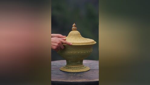 传统竹编,可以通过不同的编织手法,形成千变万化的几何纹样,充满想象力。_高清1080P在线观看平台_腾讯视频