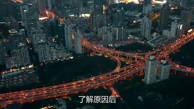 上海闹市为啥出现大片“墓地”?众人靠近一看,感到有些痛心!