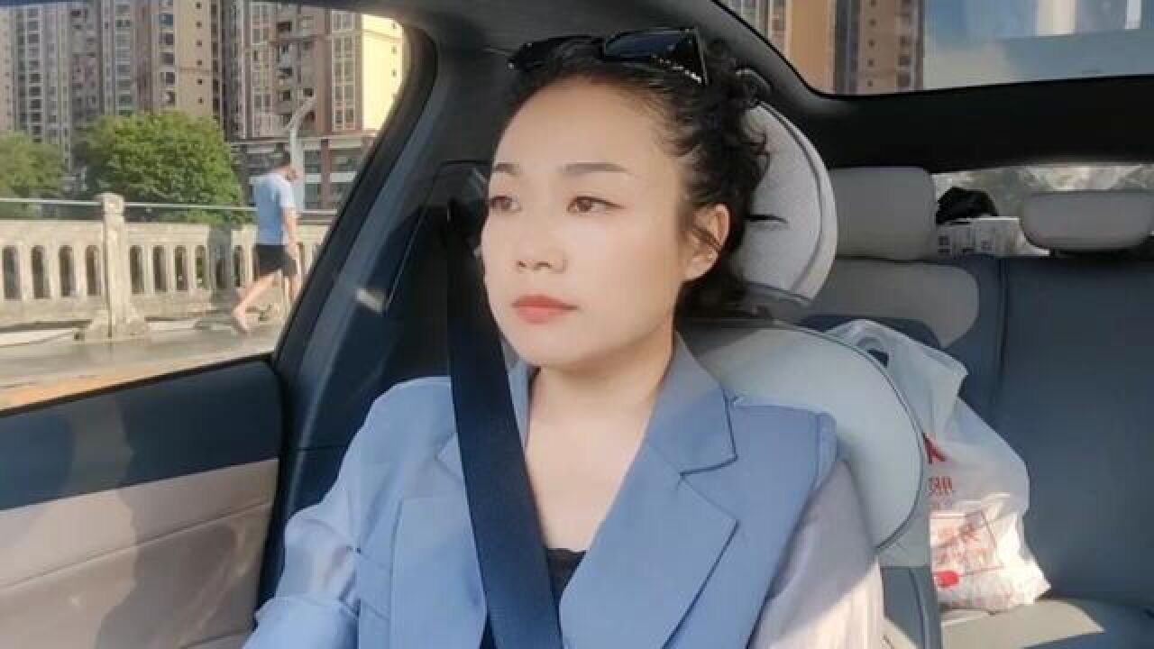 每天演好一个情绪稳定的成年人 #三棒鼓曾静