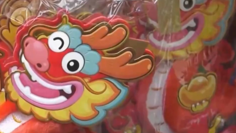 春节将至,年味渐浓,到处都是一片祥和的气氛_腾讯新闻