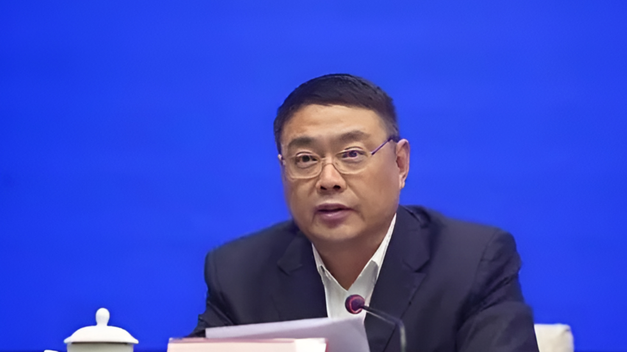 广州市原副市长王东被开除公职