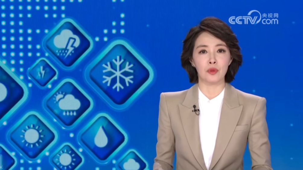 中央气象台今天发布暴雨黄色和强对流天气蓝色预警,这