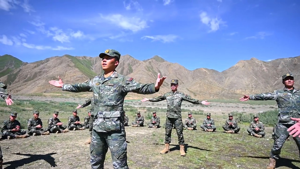 南山兵哥图片露乌图片