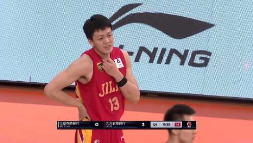 《CBA全场集锦》【三分】先声夺人 代怀博底角三分稳稳命中