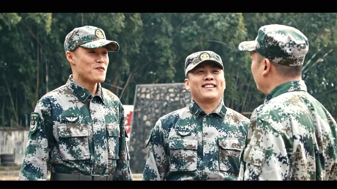极品士兵之连队囧事 10集