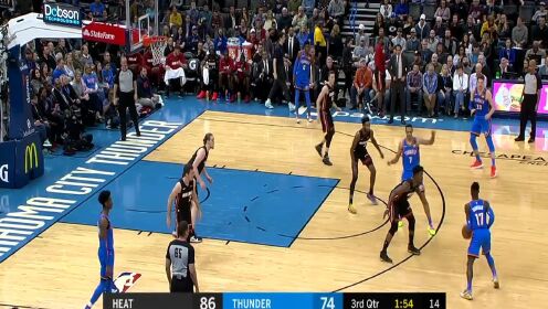 《NBA全场集锦》【原声】热火115-108雷霆 保罗高效14+6难阻热火爆发7人得分上双
