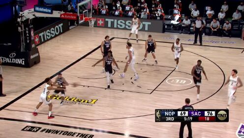 《NBA全场集锦》终于进球了！巴恩斯空位三分冷漠飙射