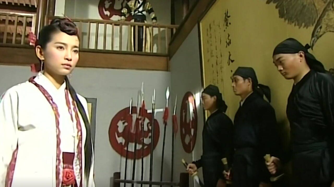 《少年张三丰》第22集03:秦思容被迫进行训练,最后因为仁慈被打的遍体鳞伤_高清1080P在线观看平台_腾讯视频