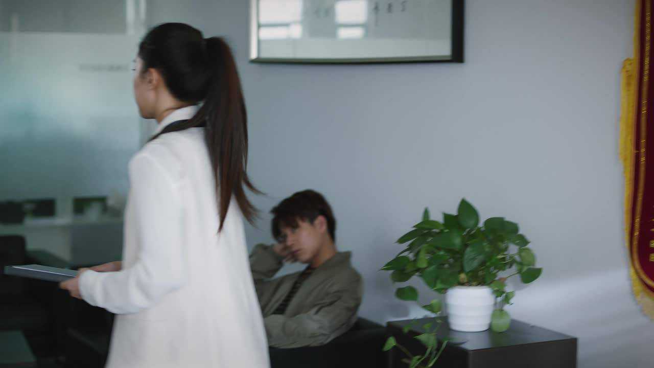 我的漂亮朋友 14集