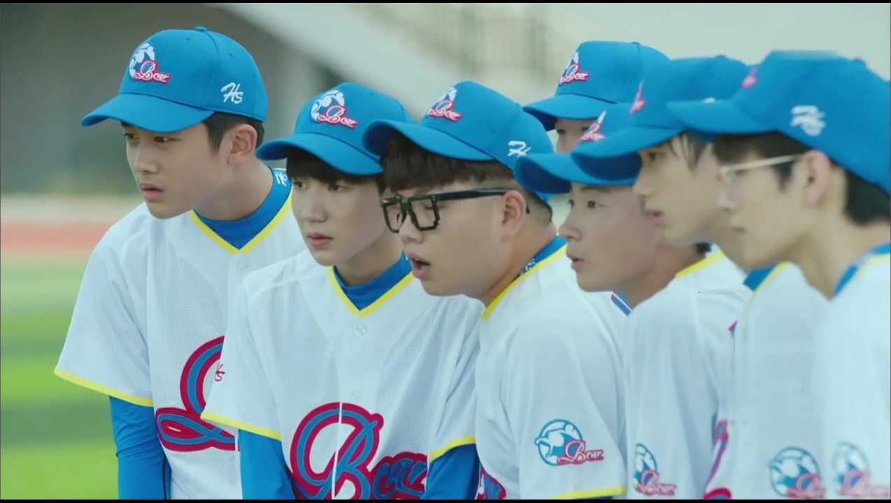 《我们的少年时代》第19集02:为练好棒球,邬童与尹柯利用暗号相互配合