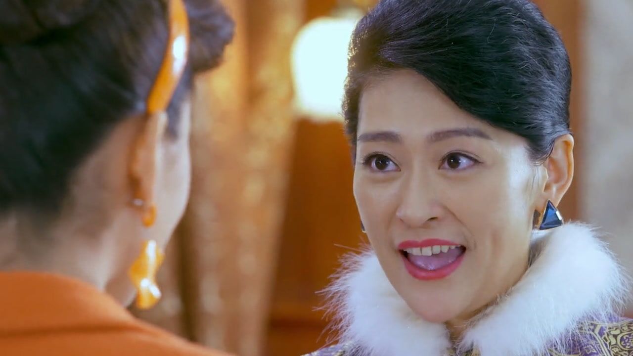 《尖锋之烈焰青春》第38集03:陈悦泽回到东北,二太太见她回来很高兴