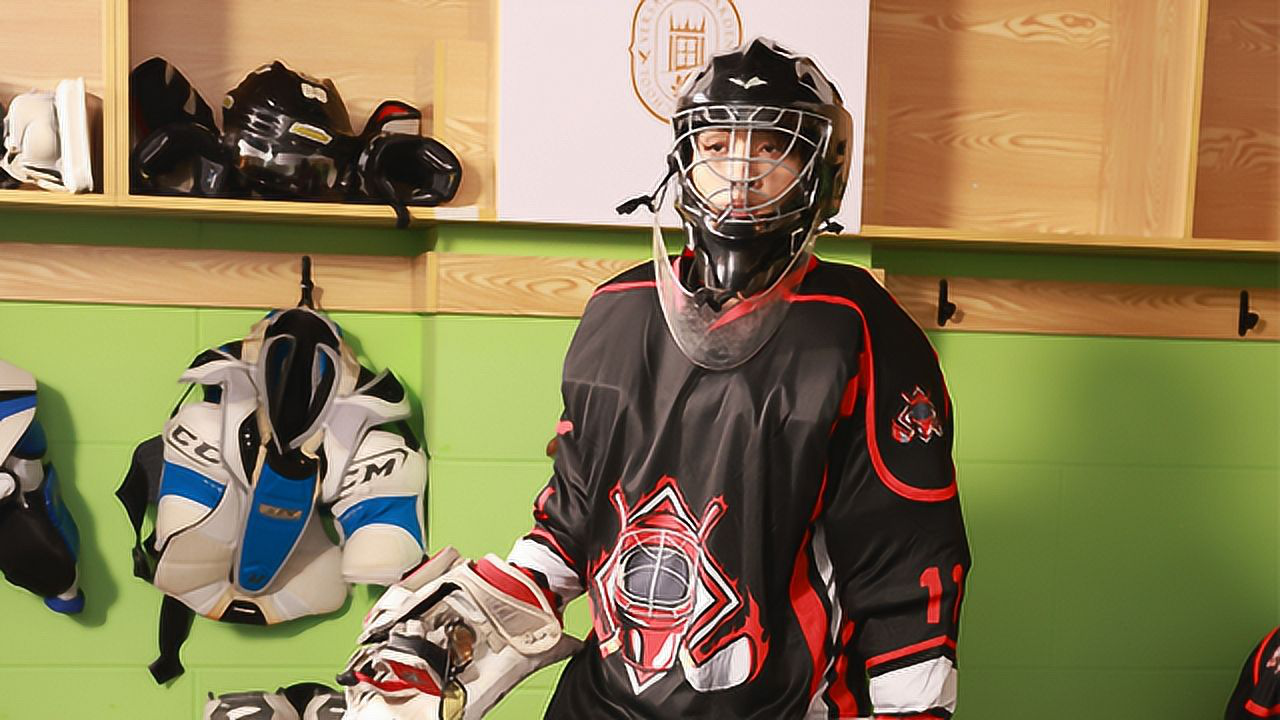 花絮冰球小王子秦霄贤的高光时刻