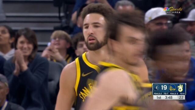 克莱再中三分 皓篮球：我佛帅！大通中心的克莱就是猛