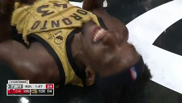 NBA季中锦标赛小组赛：公牛vs猛龙第4节英文原声回放