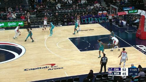 《NBA全场集锦》【回放】NBA季前赛：黄蜂vs奇才第3节英文原声回放
