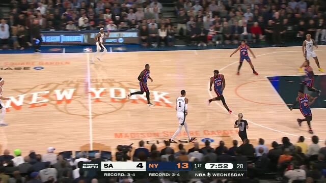 初现策应能力！文班三分线外精准反吊队友 索汉篮下轻松扣篮终结