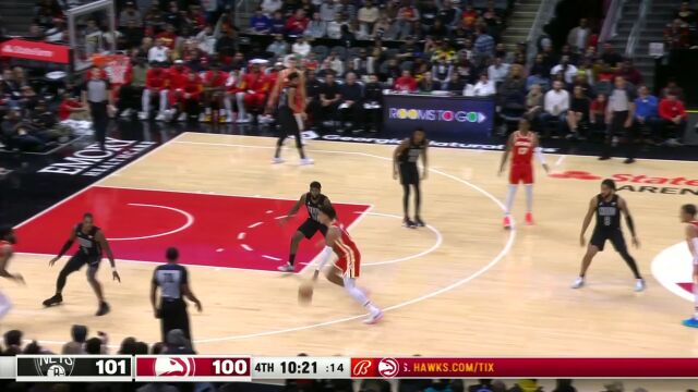 灵巧转身甩开对手 萨迪克贝如入无人之境打板上篮