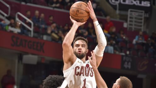 《NBA骑士》【球星】斯特鲁斯vs猛龙集锦 化身奇兵单节高效砍下20分