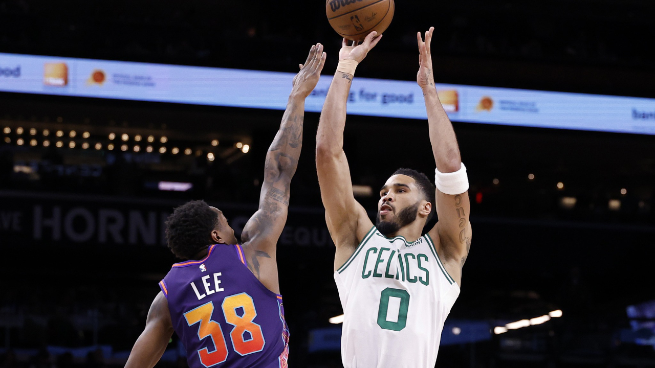 【球星】塔图姆vs太阳集锦 全场29 10 7里突外投高效表现