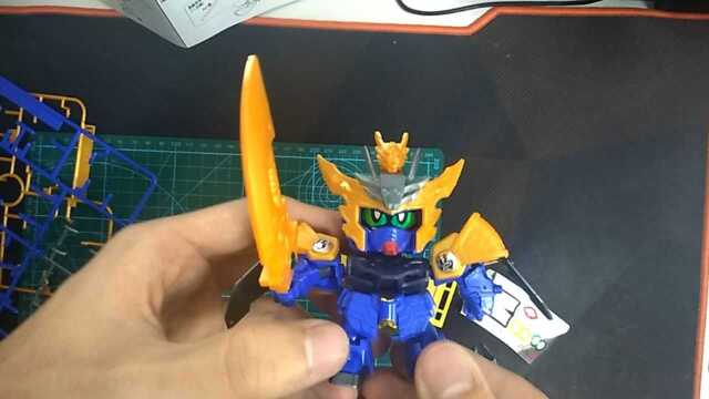 新手的模玩之路——bb高达马谡篇,手也很好看