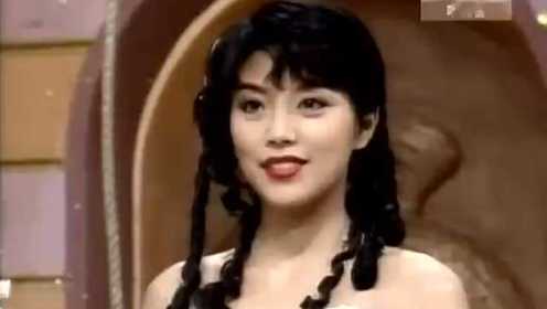 1994年港姐决赛，这一届出了很多艺人，谭小环张可颐都在其中