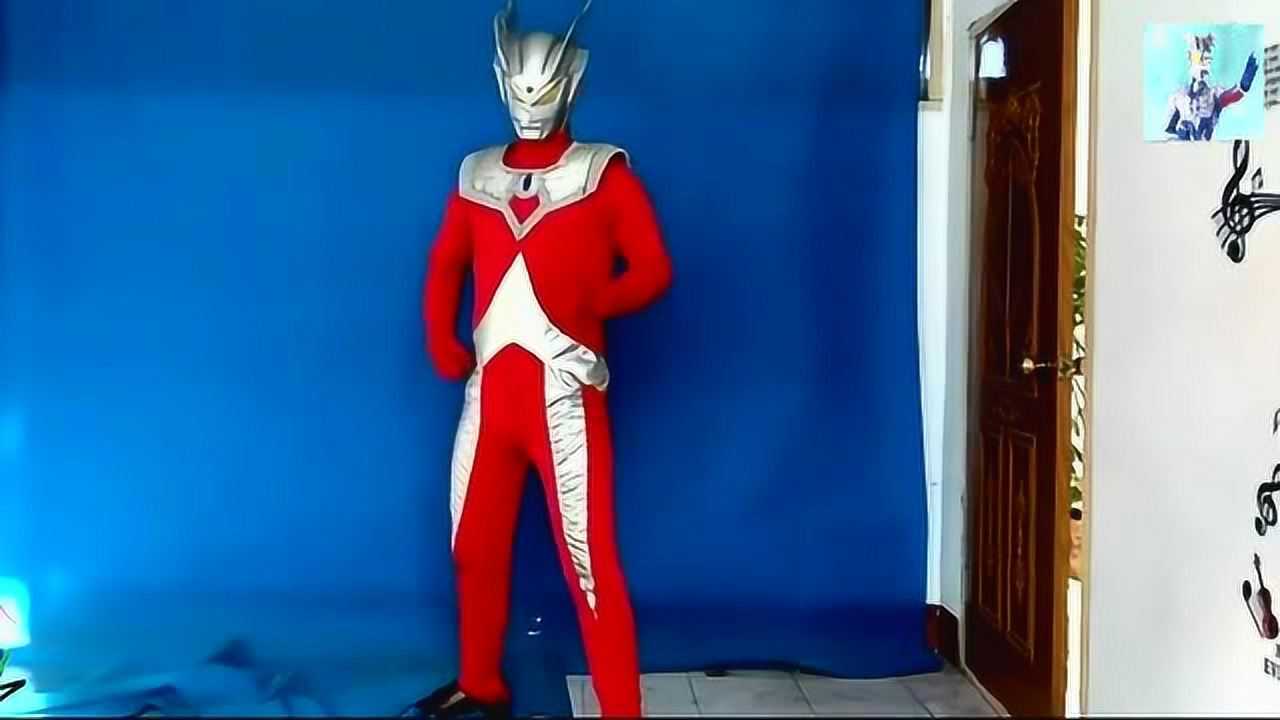 赛罗奥特曼面具,奥特曼皮套演员穿拖鞋试镜!