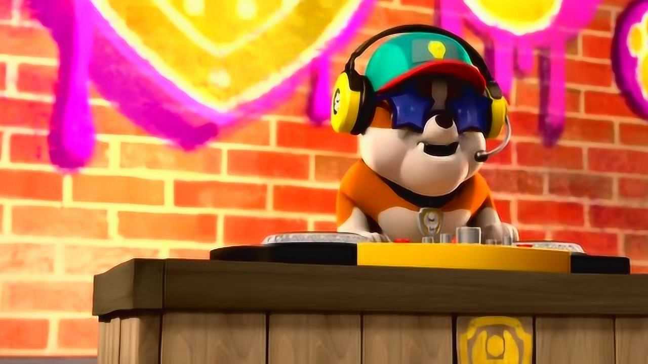 小砾开办dj演唱会,现场太嗨皮了!