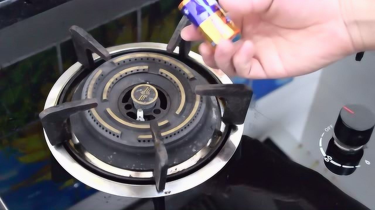 千万别找人维修了,把这个小东西动一动就能修好