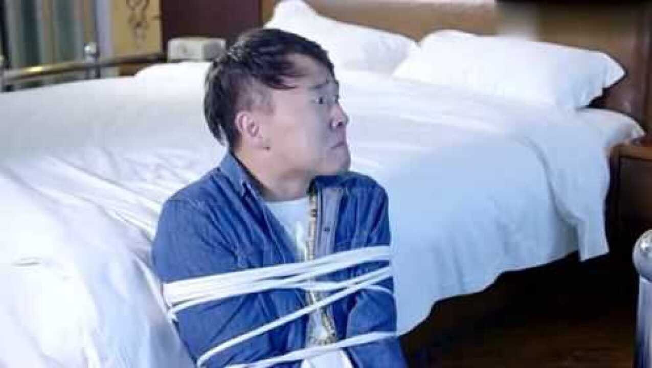 男子被美女绑架，下场好惨_腾讯视频