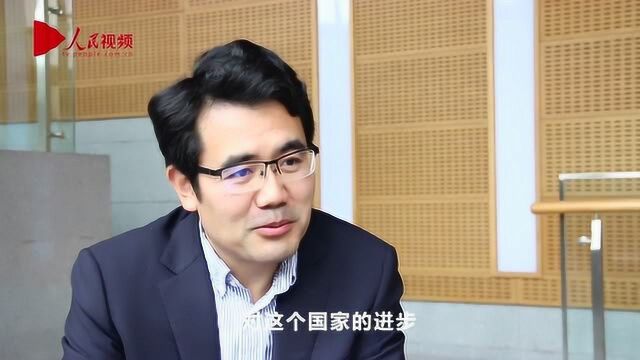 中国人民大学新闻学院副院长谈新媒体:不要逞一时之快