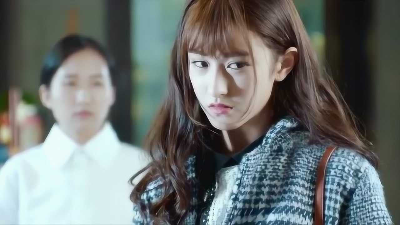 总裁在上时小念来找总裁却被总裁赶出门外小念心都碎了