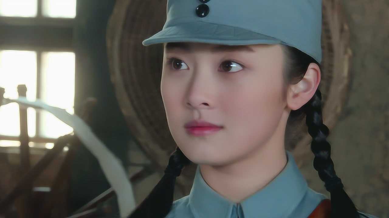 娘道:念娣之子出生 五儿却让其姓"柳" 瑛娘感动落泪