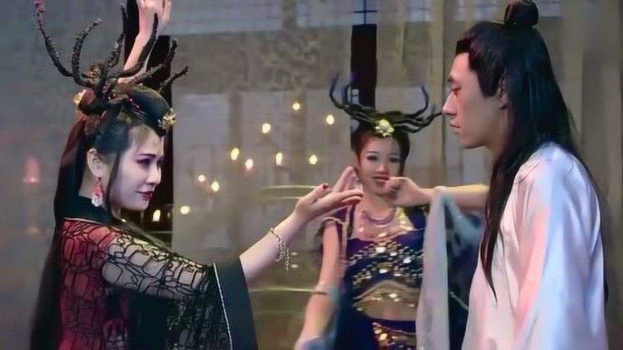 聊斋新编:三名女妖轮番吸取男子的阳气!