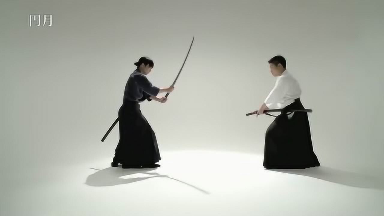 男子演示日本拔刀术，这拔刀速度真的是快，慢回放说明了一切！_高清1080P在线观看平台_腾讯视频