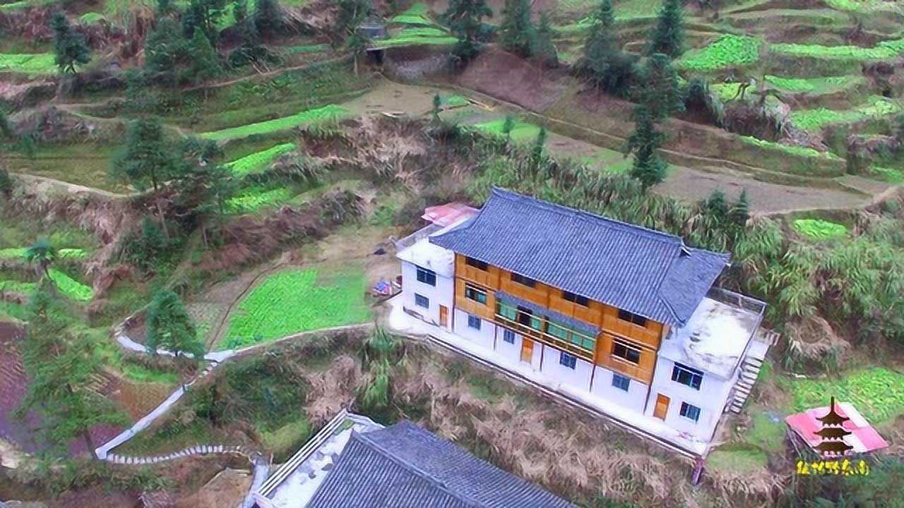 贵州农村这样的木房子太漂亮了能不能值30万你觉得呢