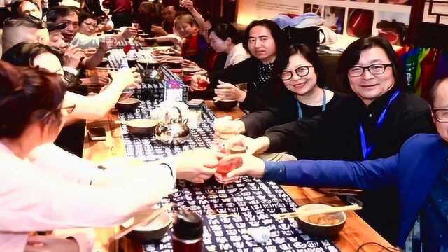 浙江:“畲家十大碗”开席宴客 美丽传说组成特色美食