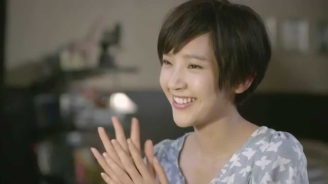 加油爱人回想起与张瀚宇的初遇任慕妍不禁嘴角上扬