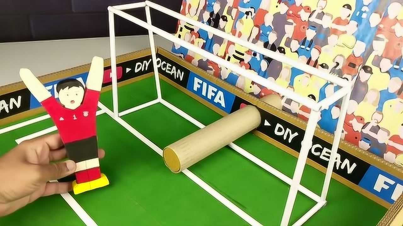 diy手工制作桌面足球比赛,双人对战,快和朋友们一起制作吧!