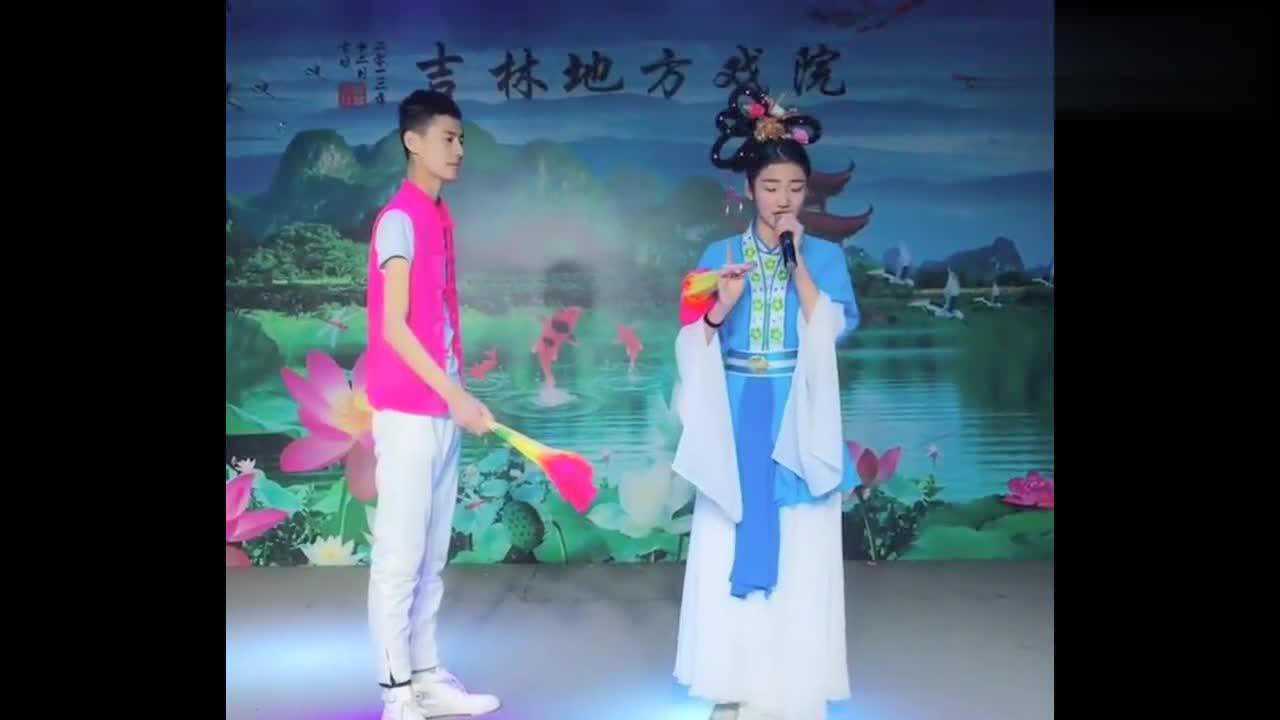 东北传统的二人转正戏楼台会这才是正宗的二人转唱得真好