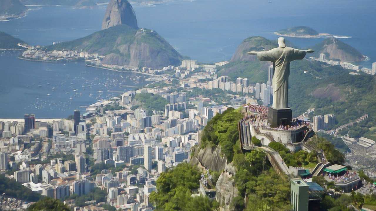 巴西最著名的标志:里约热内卢基督像,来自耶稣的拥抱!
